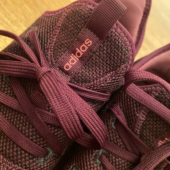 Adidas Maroon & white comfy athletic shoes 10 nice - Picture 7 of 10